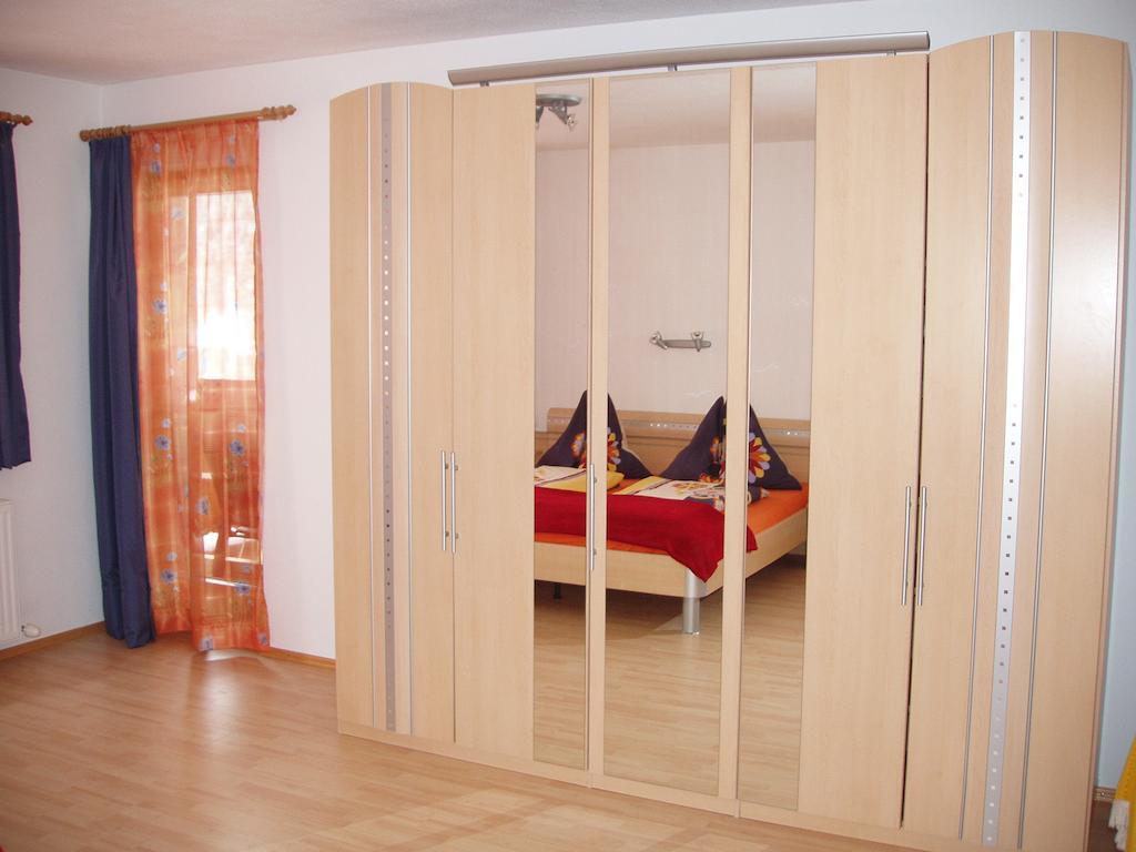 Ferienwohnung Wohlfartstaetter 아우파흐 객실 사진
